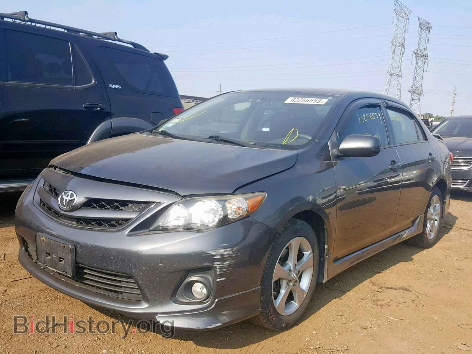 2011 TOYOTA COROLLA BA - VIN: 2T1BU4EE9BC748702 - Фото 2