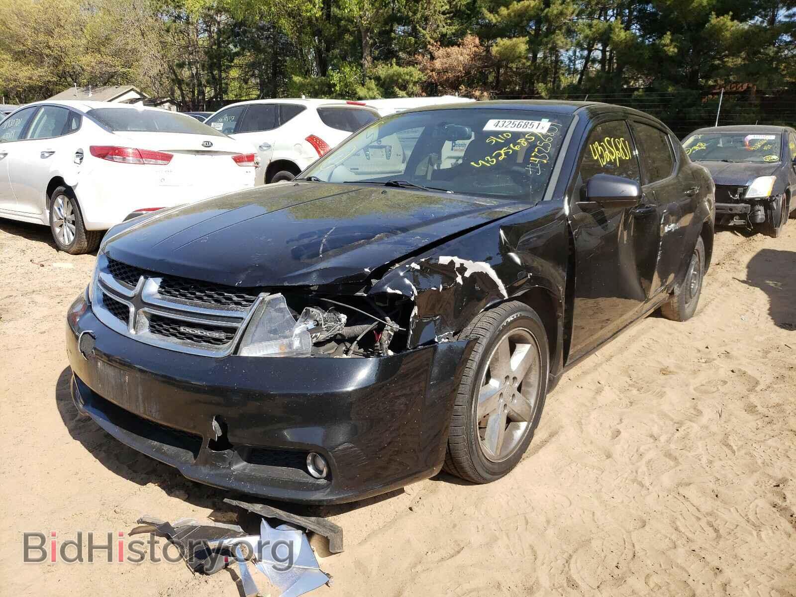 2011 DODGE AVENGER - VIN: 1B3BD2FG4BN573603 - Photo 2
