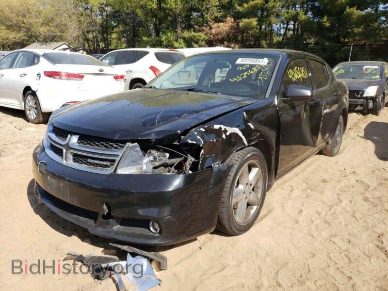 2011 Dodge AVENGER (VIN 1B3BD2FG4BN573603) — photo 2 of 10