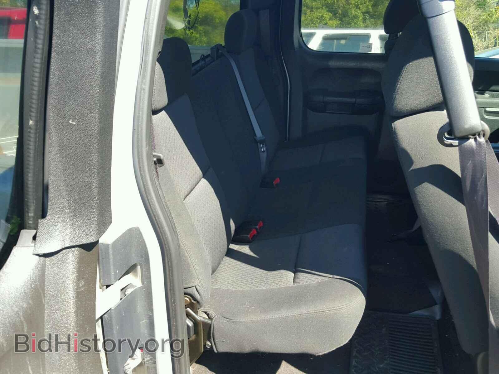 2011 CHEVROLET SILVERADO - VIN: 1GCRKREA2BZ402429 - Фото 6