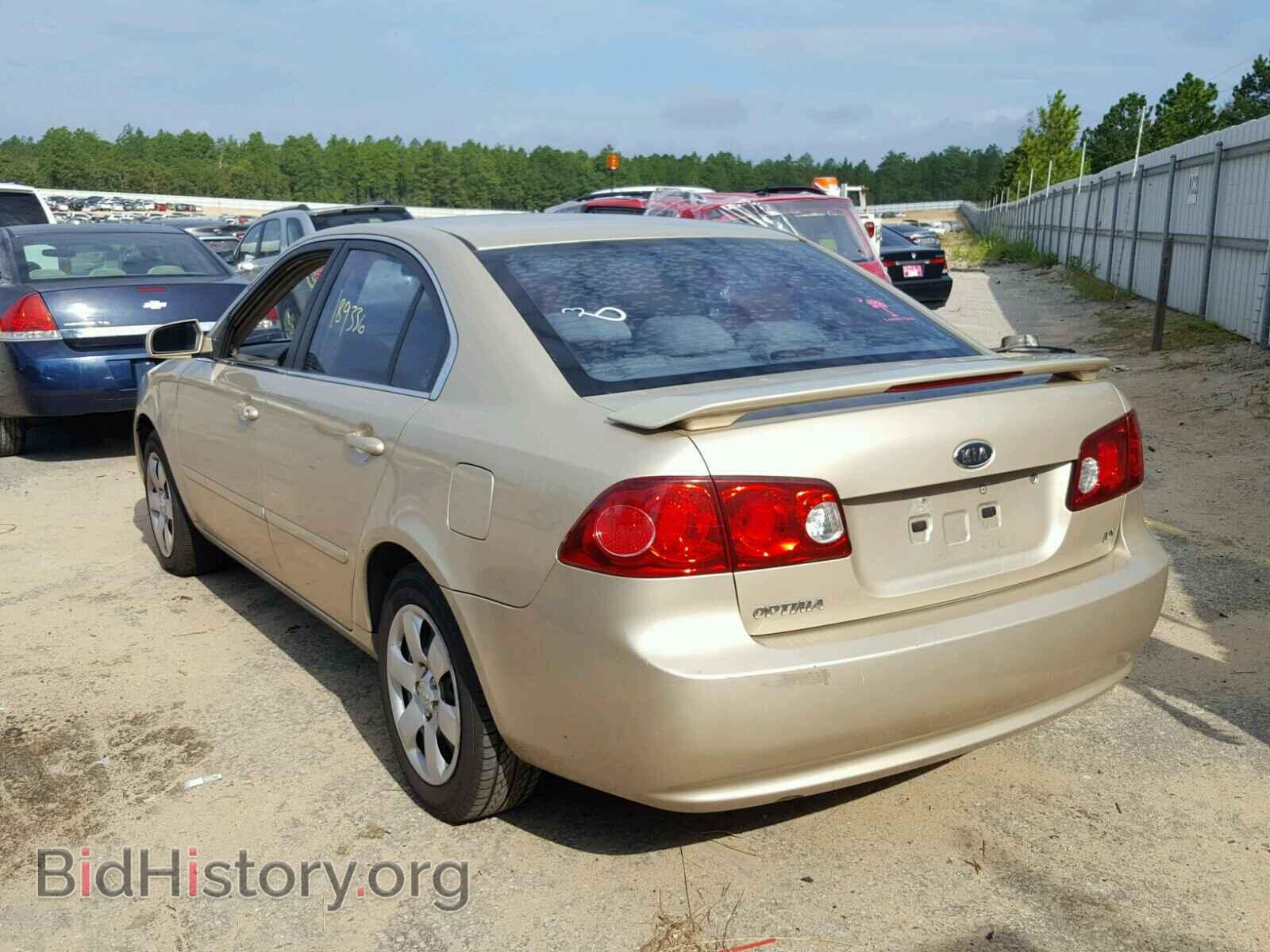 2007 KIA OPTIMA - VIN: KNAGE123X75146235 - Фото 3