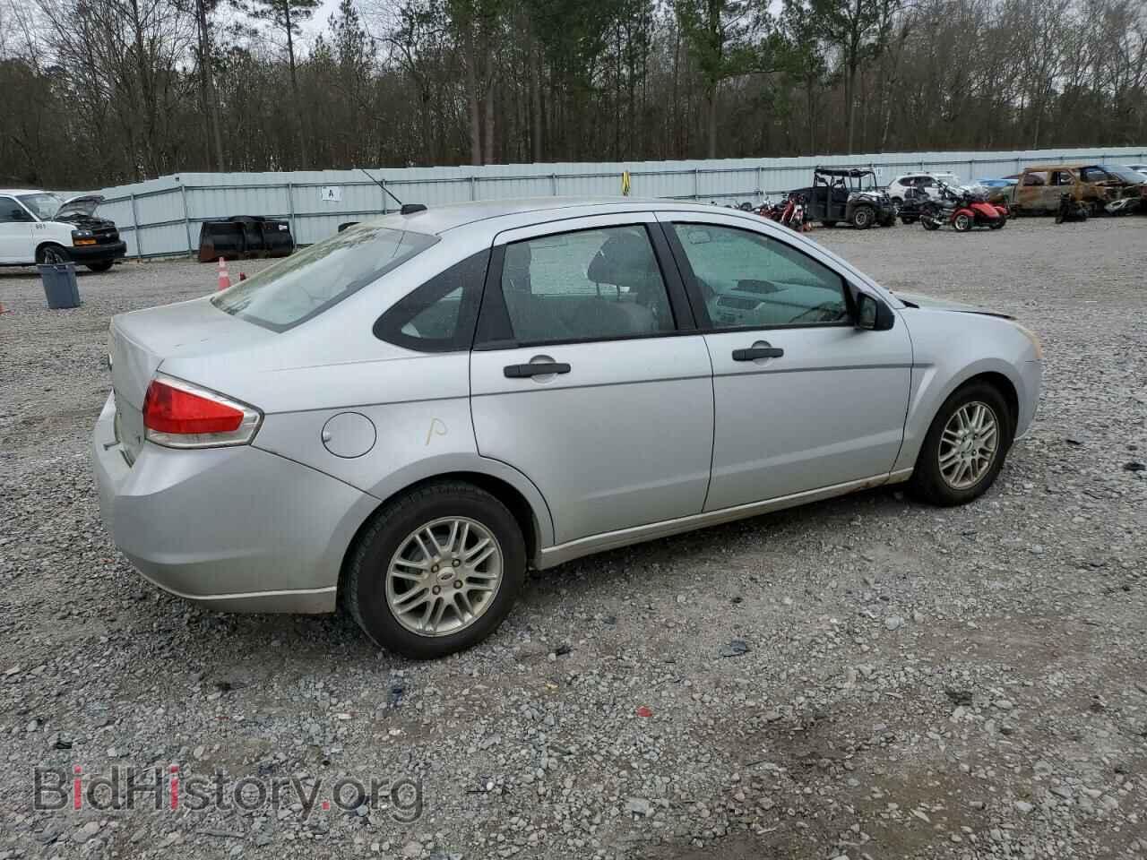 2009 FORD FOCUS - VIN: 1FAHP35N09W176311 - Фото 3