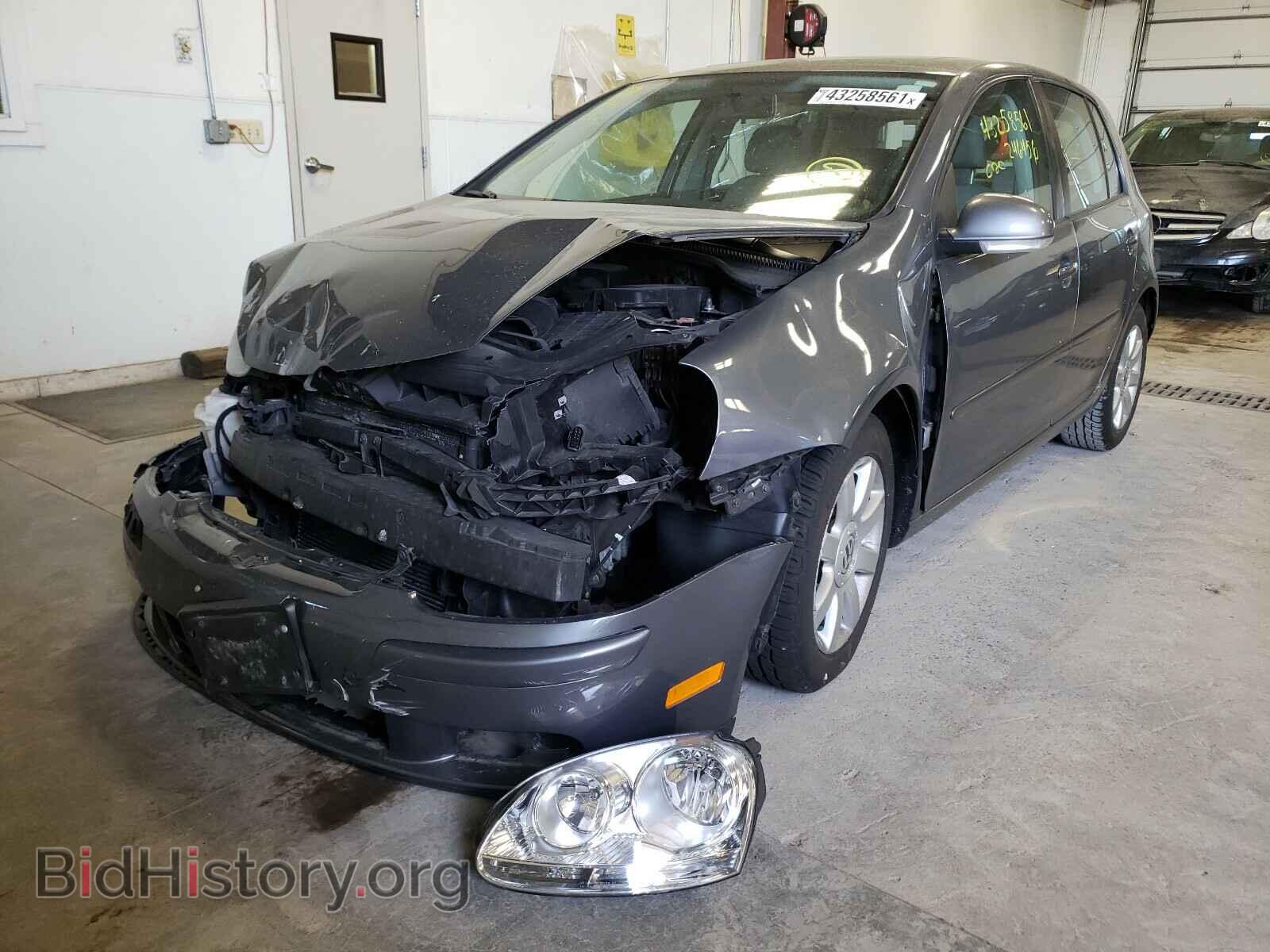 2009 VOLKSWAGEN RABBIT - VIN: WVWDA71K19W004088 - Фото 2