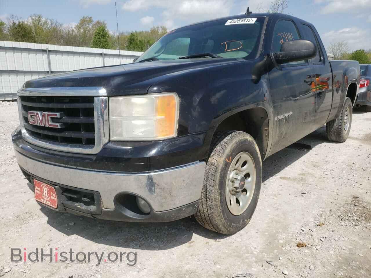 2007 GMC SIERRA - VIN: 2GTEC19C271588143 - Фото 2