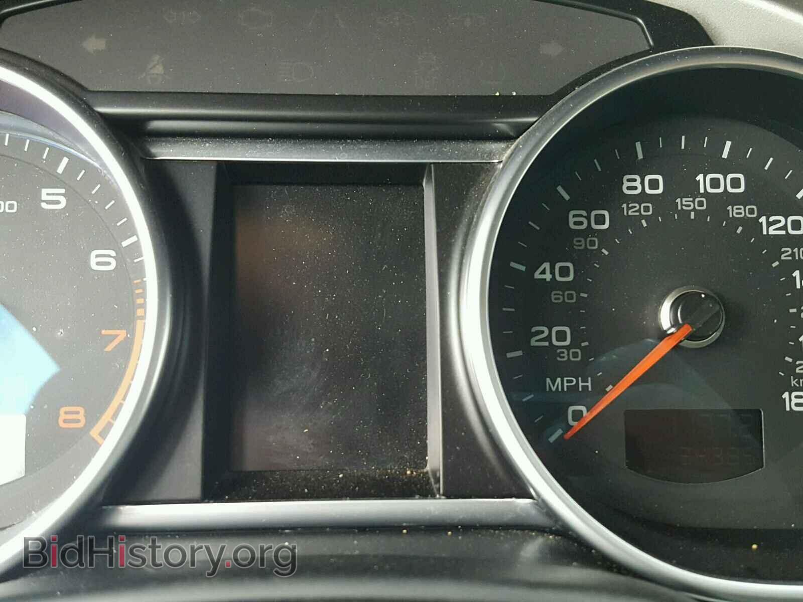 2015 AUDI Q7 - VIN: WA1DGAFE9FD032933 - Фото 8