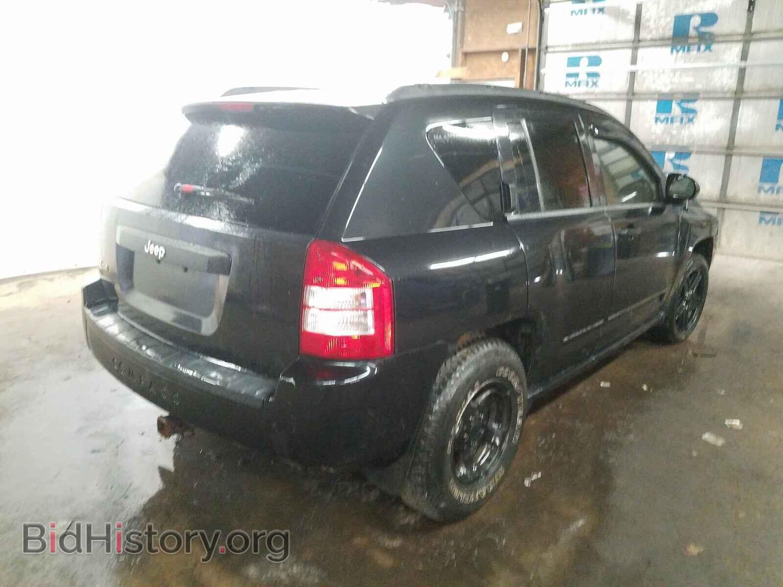 2009 JEEP COMPASS - VIN: 1J4FF47B29D225513 - Photo 4