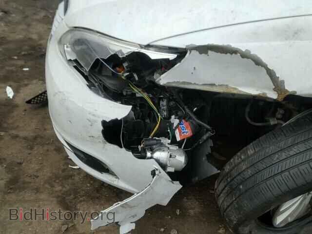 2011 CHRYSLER 200 - VIN: 1C3BC1FB5BN549931 - Фото 9