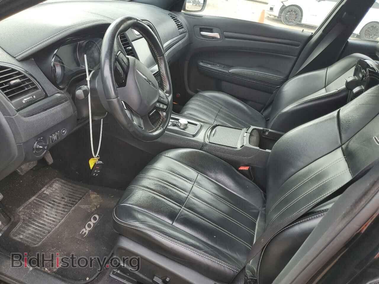 2016 CHRYSLER 300 - VIN: 2C3CCABGXGH282534 - Фото 7