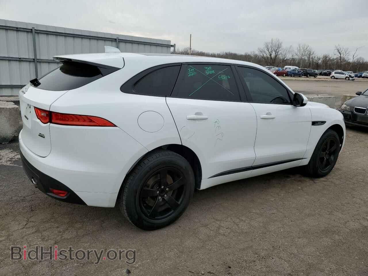 2017 JAGUAR F-PACE - VIN: SADCL2BV1HA055379 - Фото 3