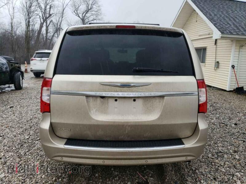 2015 Chrysler MINIVAN (VIN 2C4RC1CG1FR546933) — photo 6 of 12