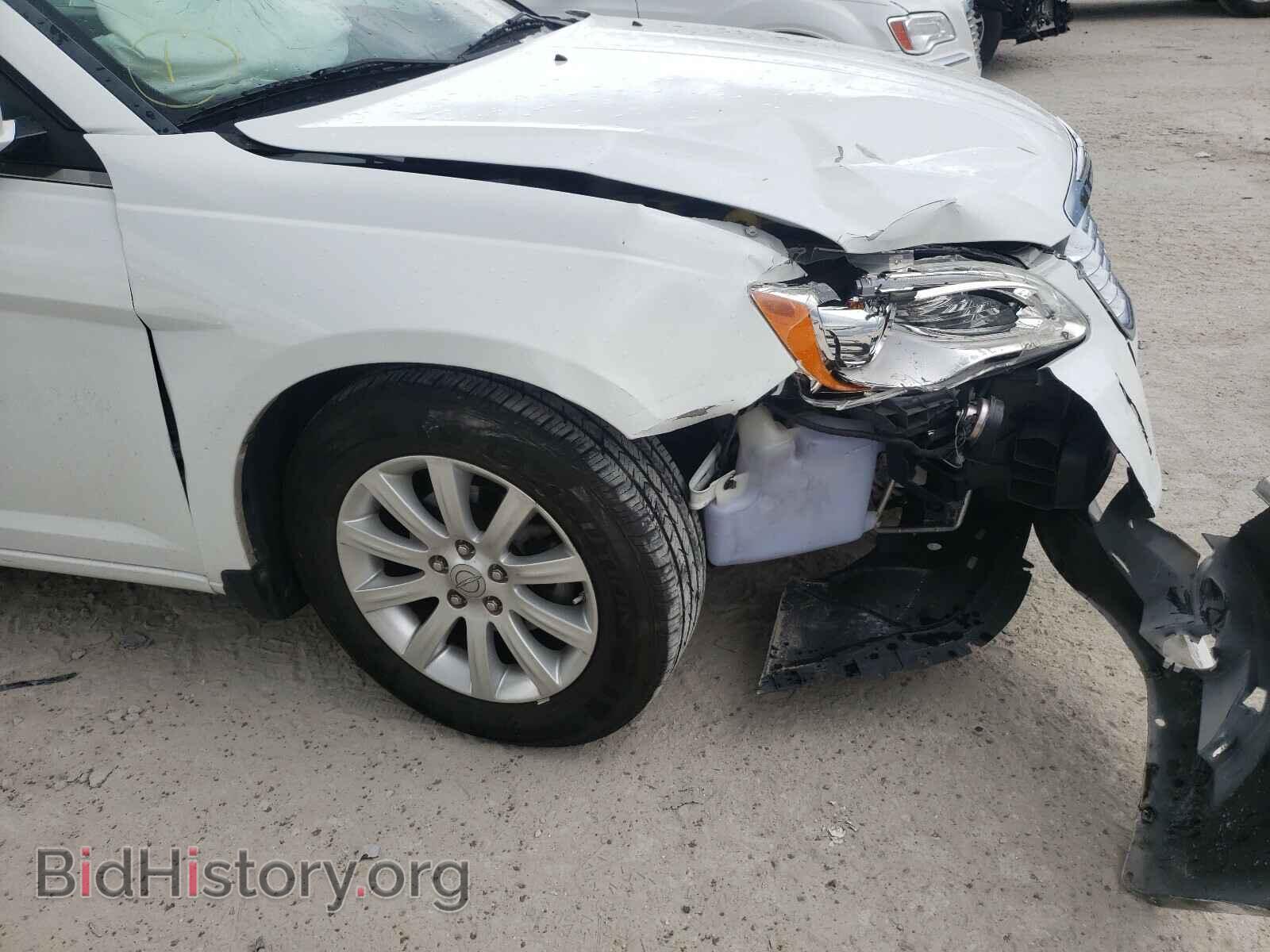 2012 CHRYSLER 200 - VIN: 1C3BCBEB5CN126520 - Фото 9