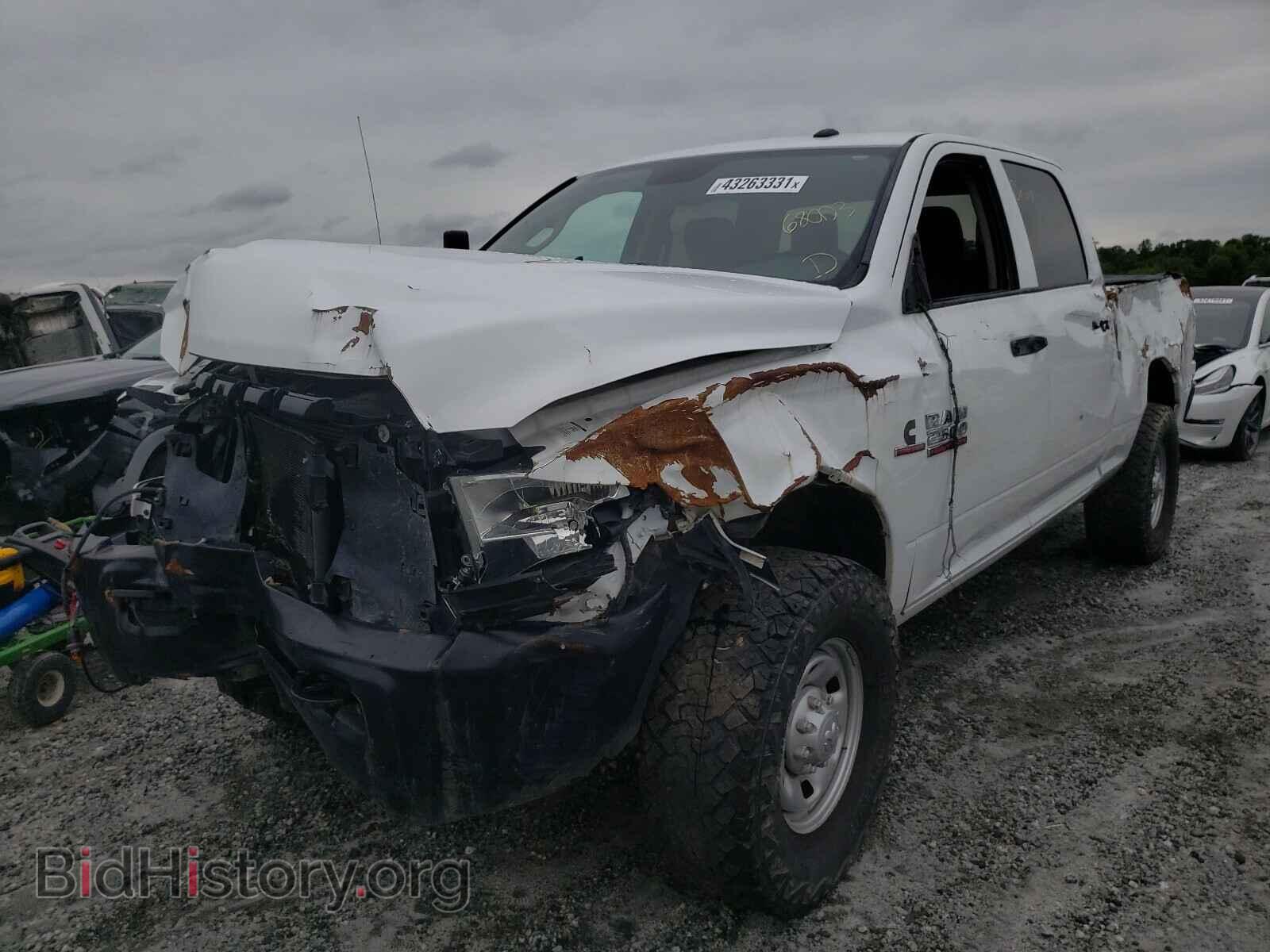 2018 RAM 2500 - VIN: 3C6UR5CL8JG161145 - Фото 2