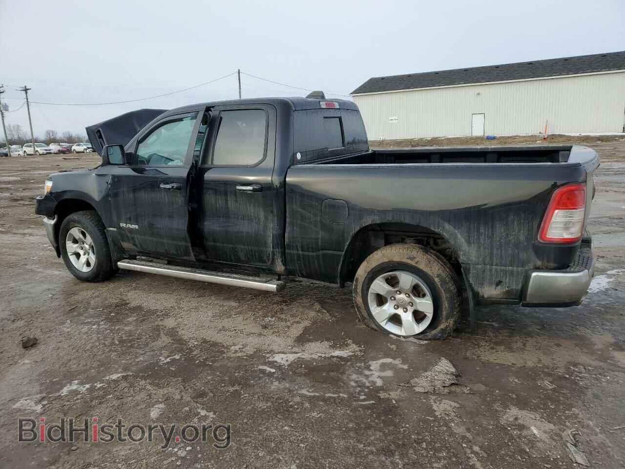 2020 RAM 1500 - VIN: 1C6SRFBT6LN193570 - Фото 2