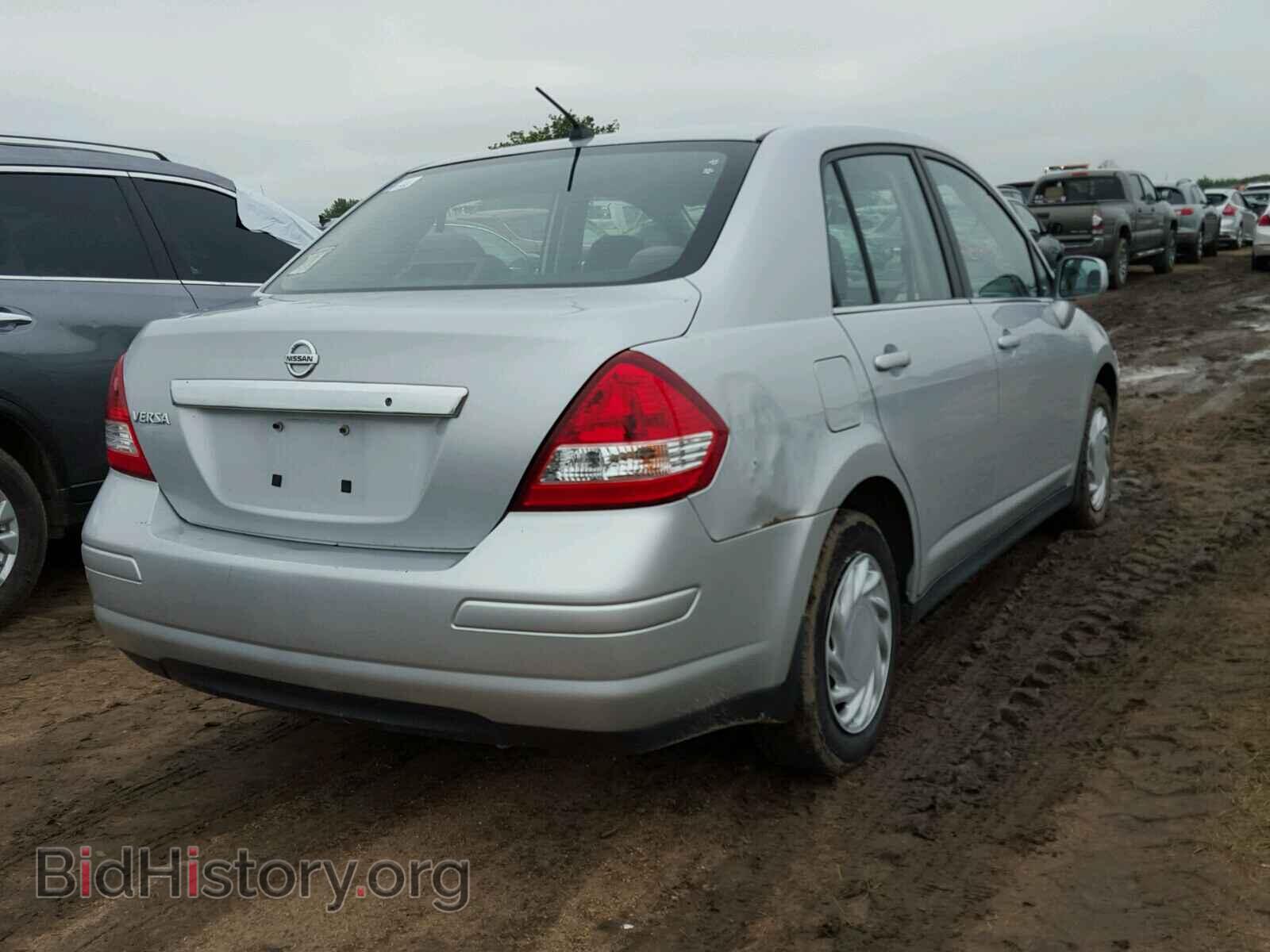 2009 NISSAN VERSA - VIN: 3N1BC11E19L376001 - Photo 4