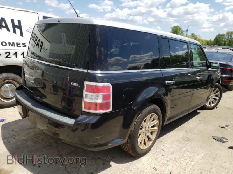 2010 Ford FLEX (VIN 2FMGK5CC8ABA58221) — photo 4 of 10