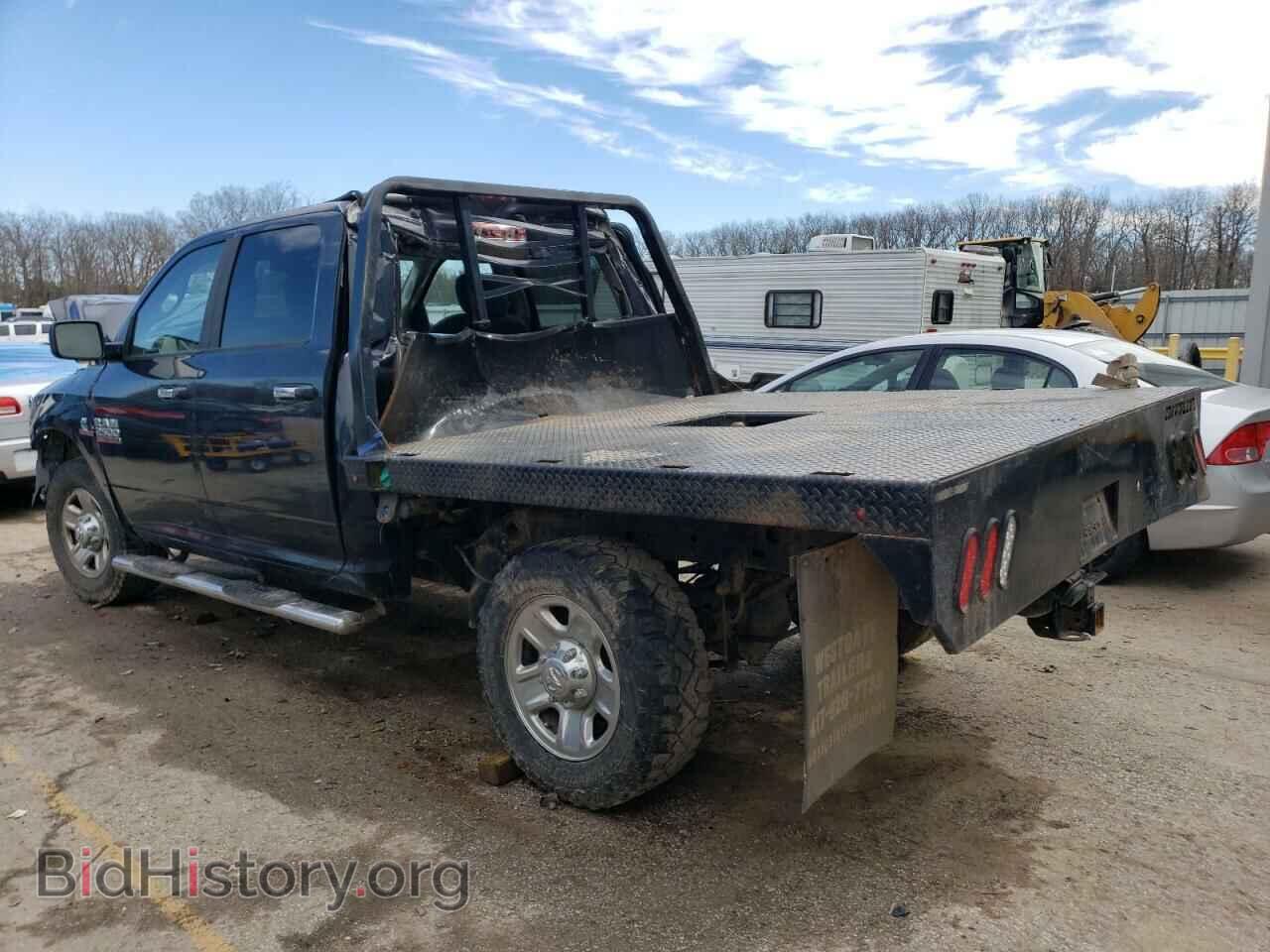 2017 RAM All Models - VIN: 3C6UR5DL9HG632485 - Photo 2