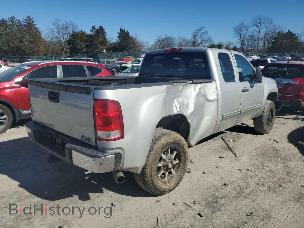 2010 GMC SIERRA - VIN: 1GTSCVE02AZ141705 - Фото 3