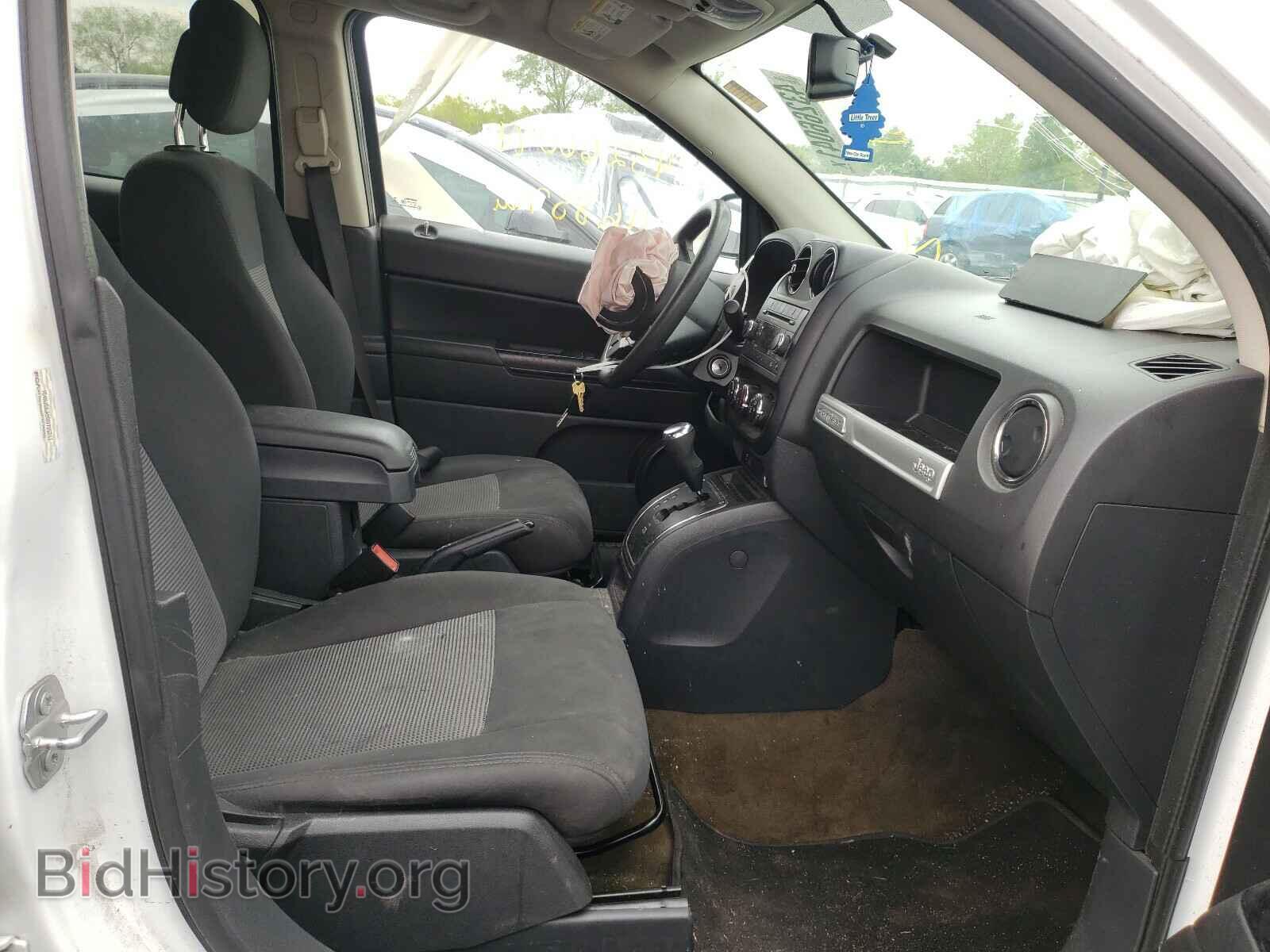 2016 JEEP COMPASS - VIN: 1C4NJCBA0GD705717 - Фото 5
