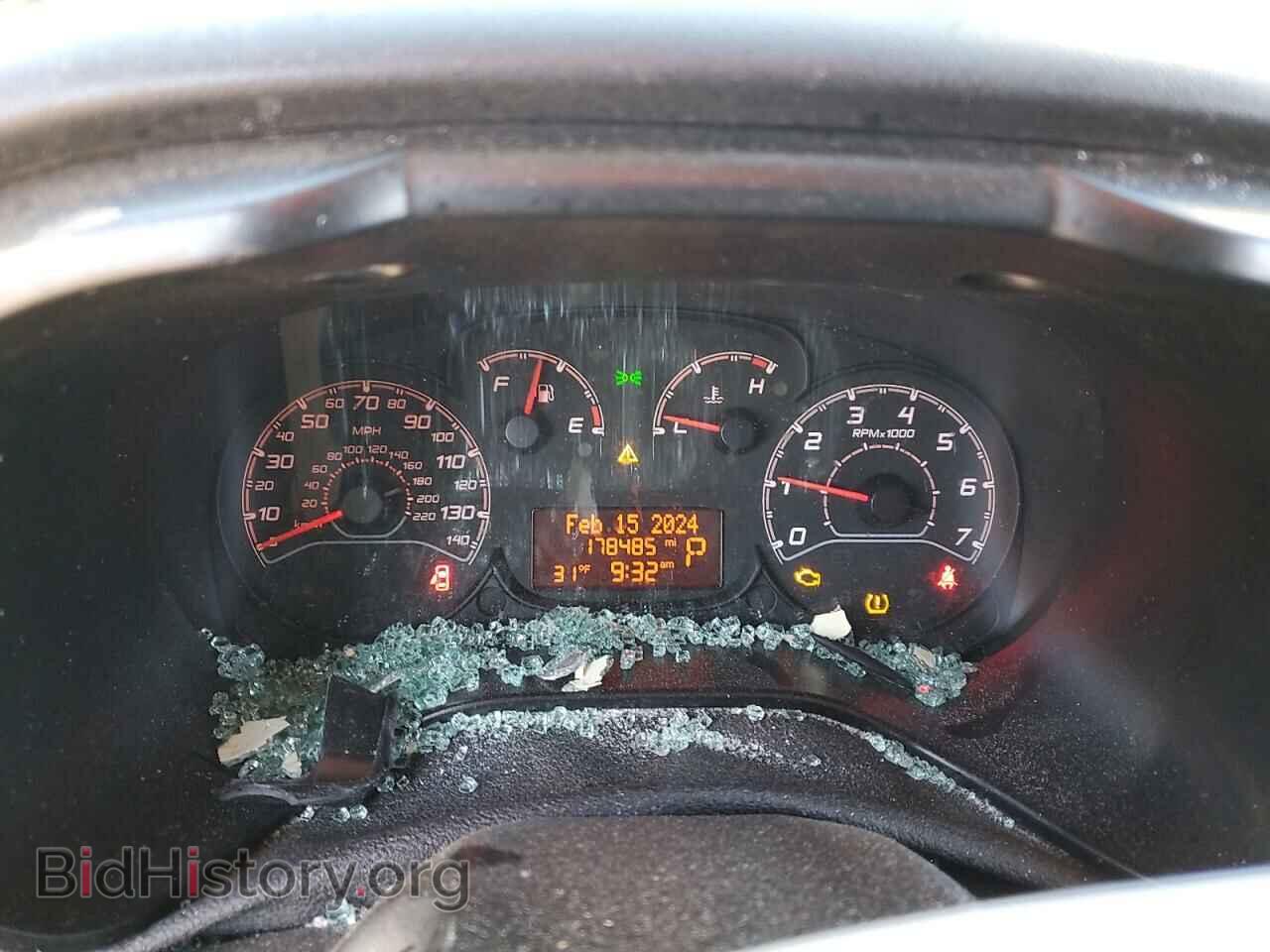 2016 RAM All Models - VIN: ZFBERFAT3G6B87545 - Фото 9