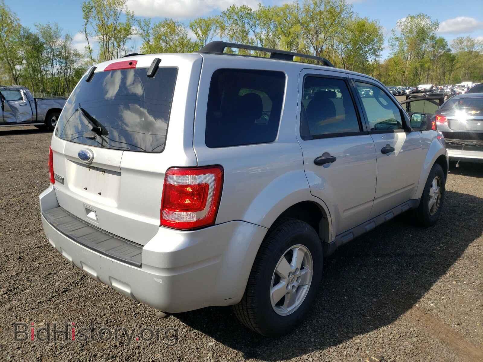 2011 FORD ESCAPE - VIN: 1FMCU9D79BKB14790 - Фото 4
