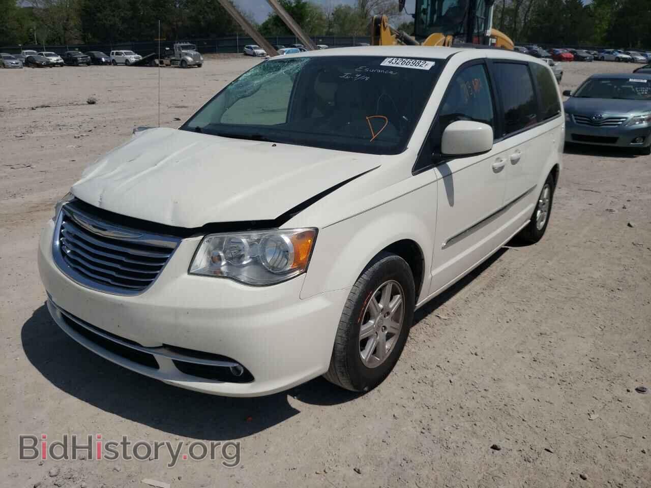 2011 CHRYSLER MINIVAN - VIN: 2A4RR5DG5BR701945 - Photo 2
