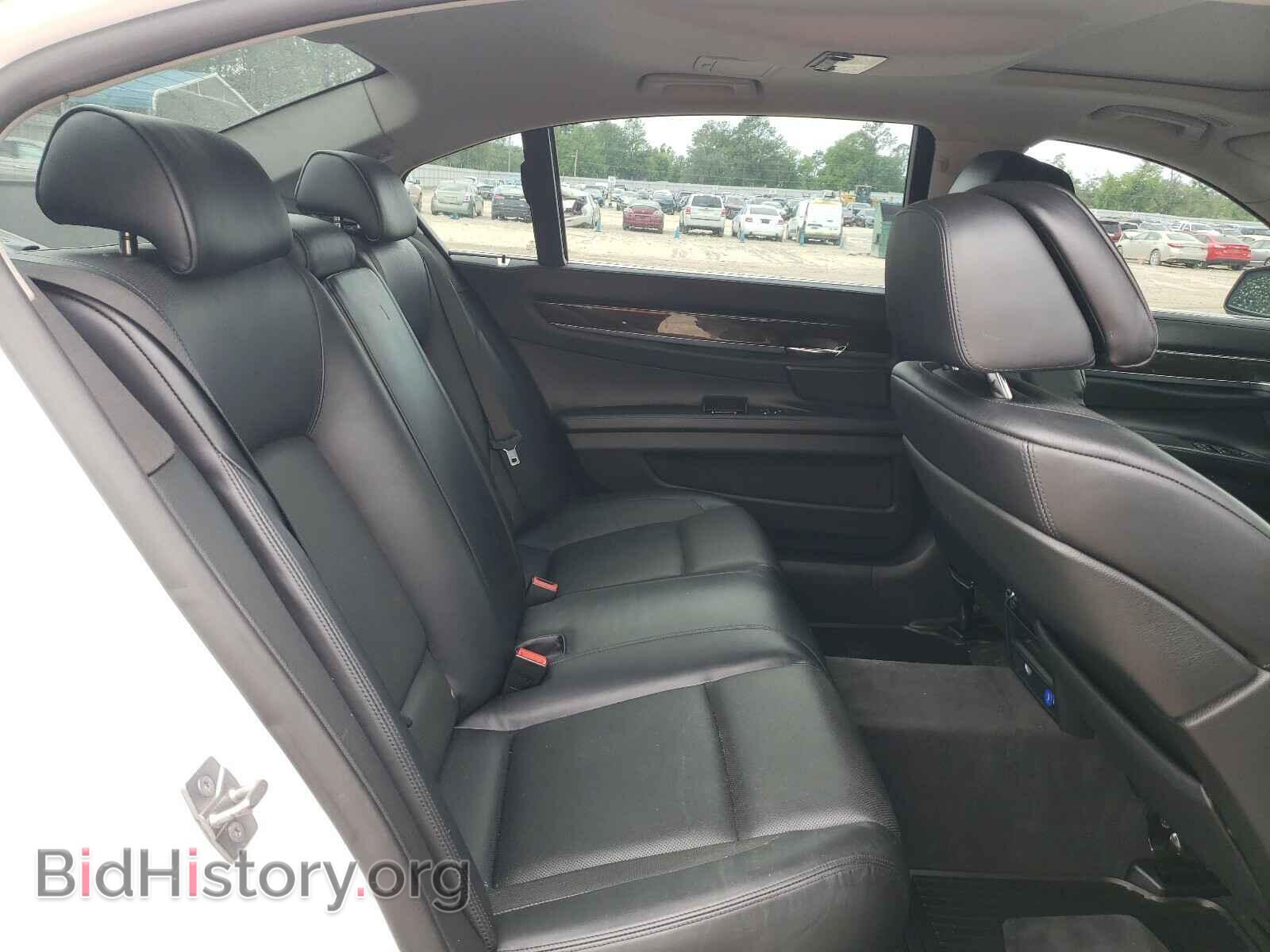 2012 BMW 7 SERIES - VIN: WBAKB8C5XCDX20862 - Фото 6