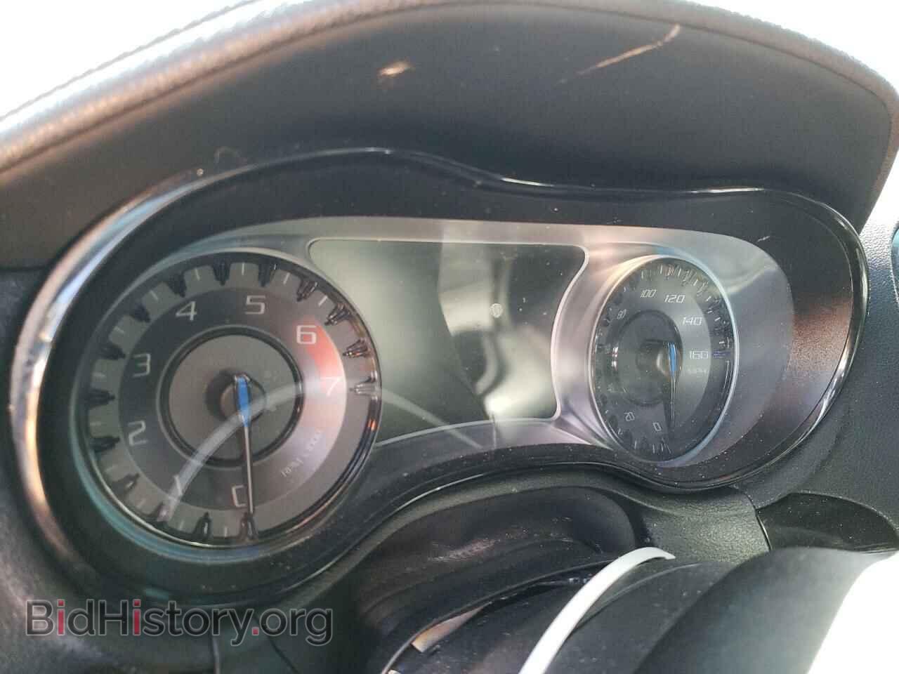 2019 CHRYSLER 300 - VIN: 2C3CCABT3KH618224 - Фото 9