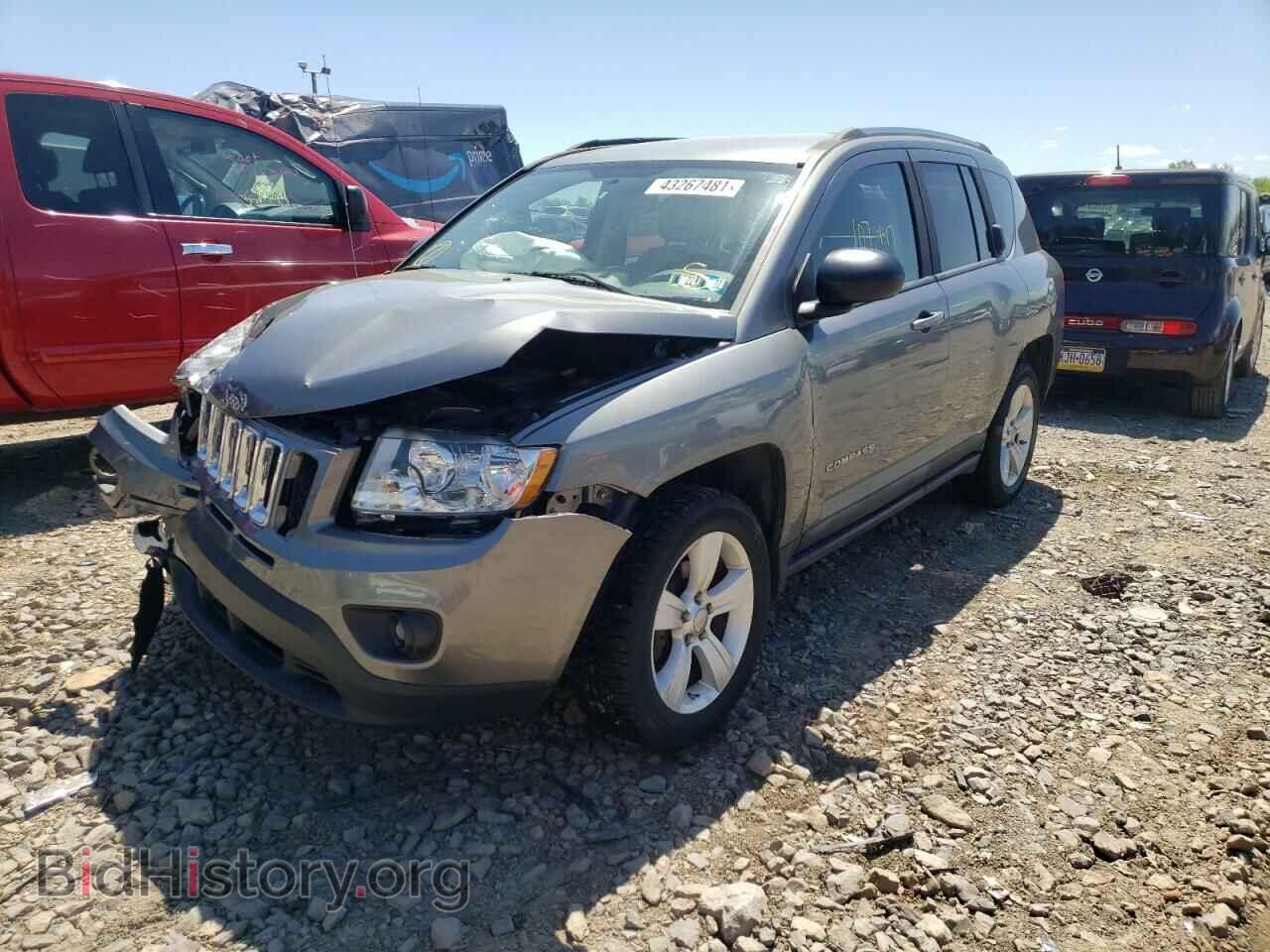 2011 JEEP COMPASS - VIN: 1J4NT1FB7BD267394 - Photo 2