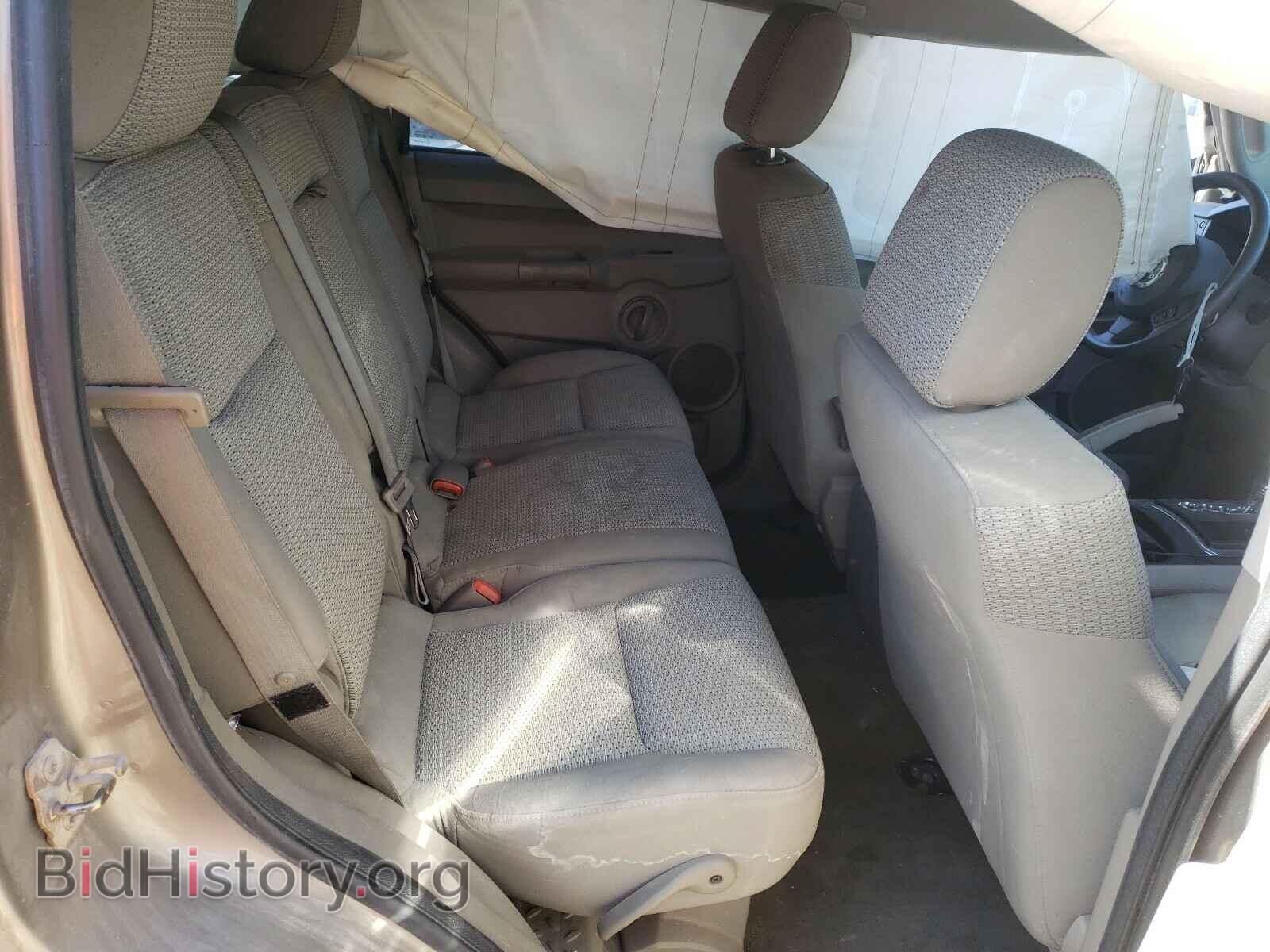 2006 JEEP COMMANDER - VIN: 1J8HG48K86C212205 - Photo 6