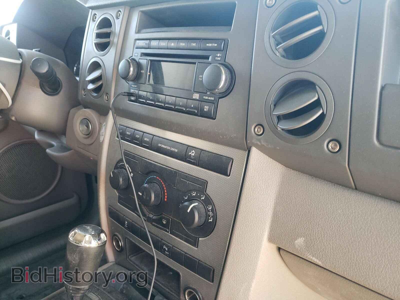 2006 JEEP COMMANDER - VIN: 1J8HG48K86C212205 - Photo 9