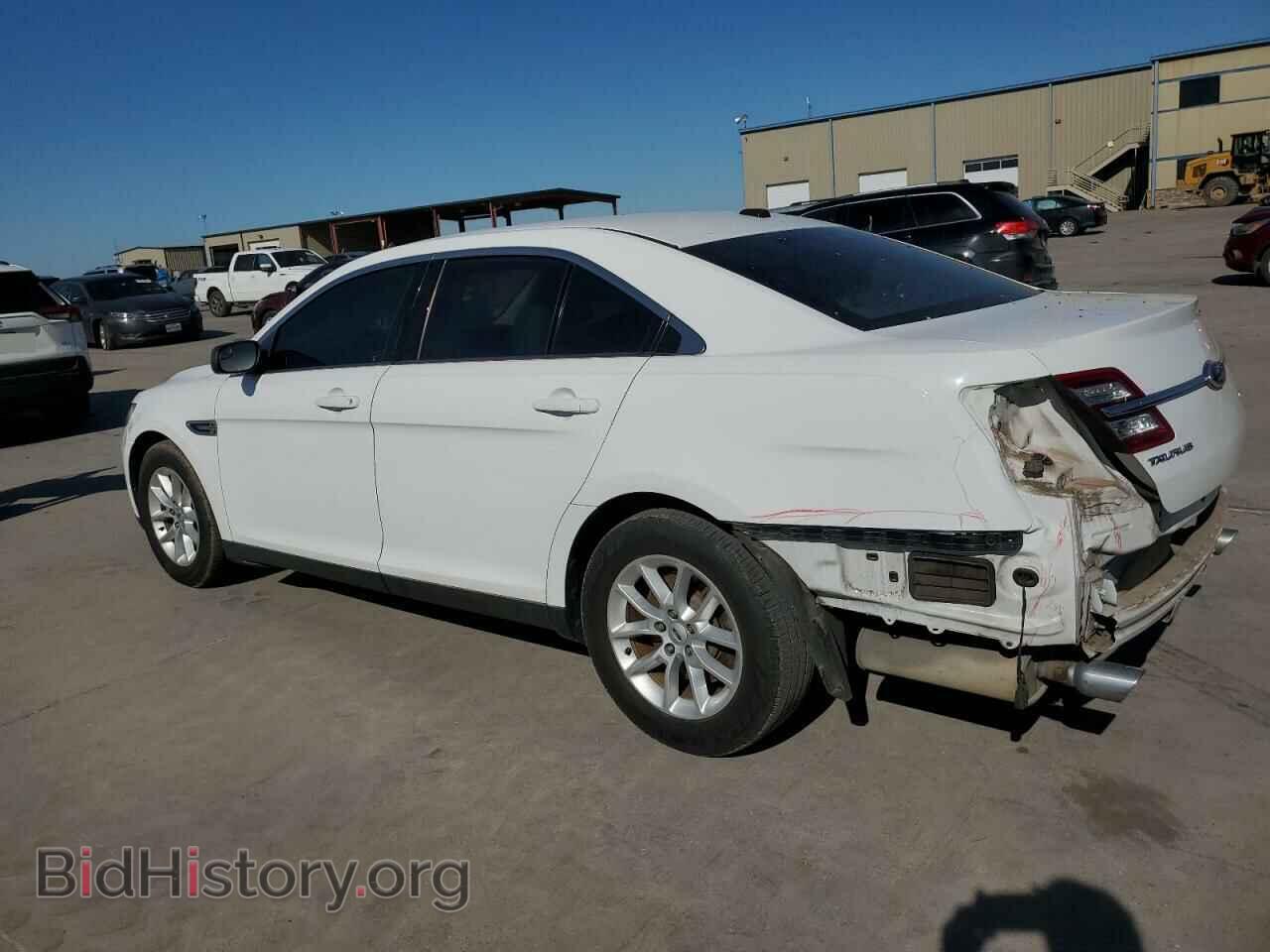 2013 FORD TAURUS - VIN: 1FAHP2D82DG139351 - Фото 2