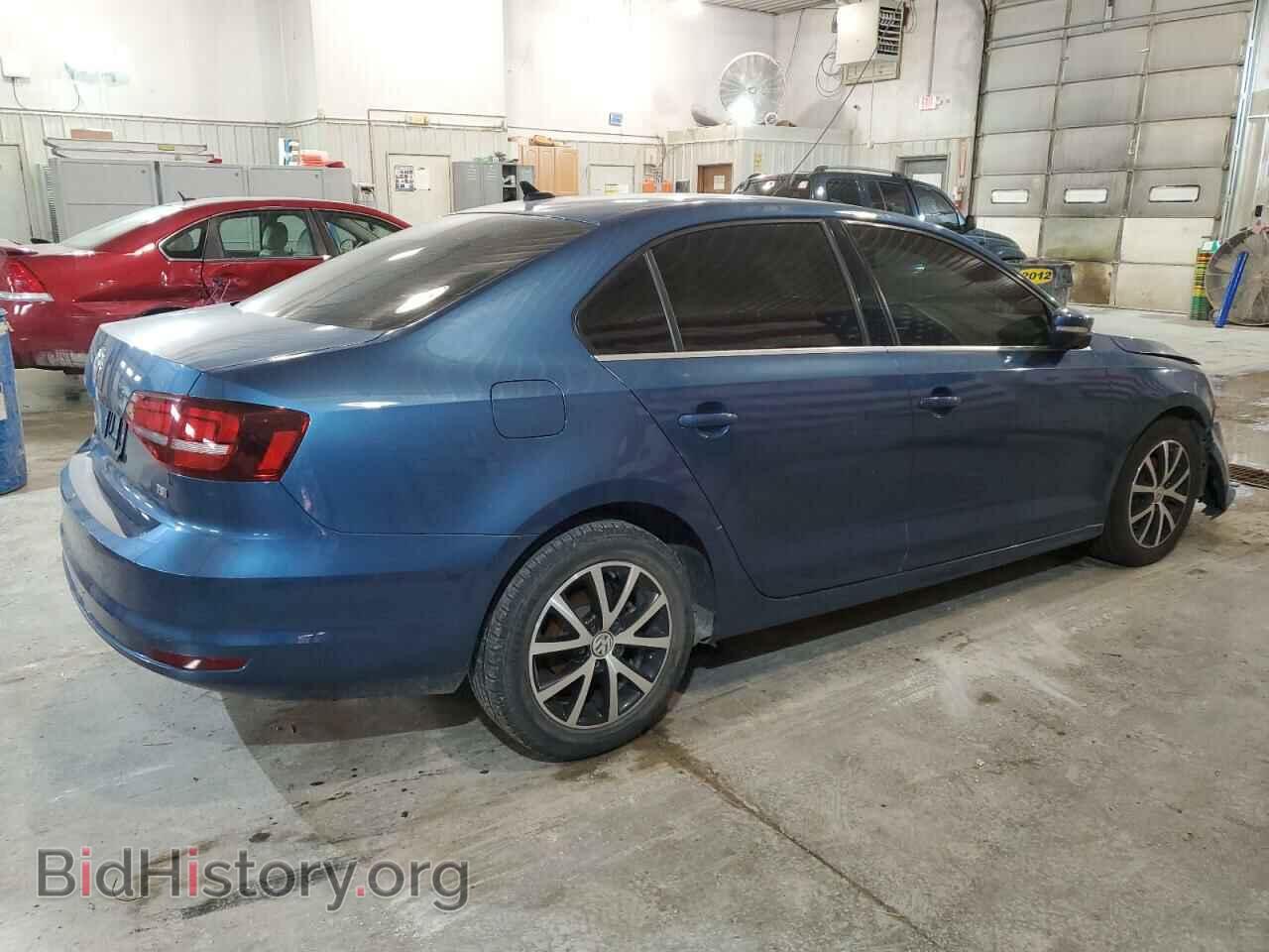 2018 VOLKSWAGEN JETTA - VIN: 3VWDB7AJ5JM262748 - Фото 3