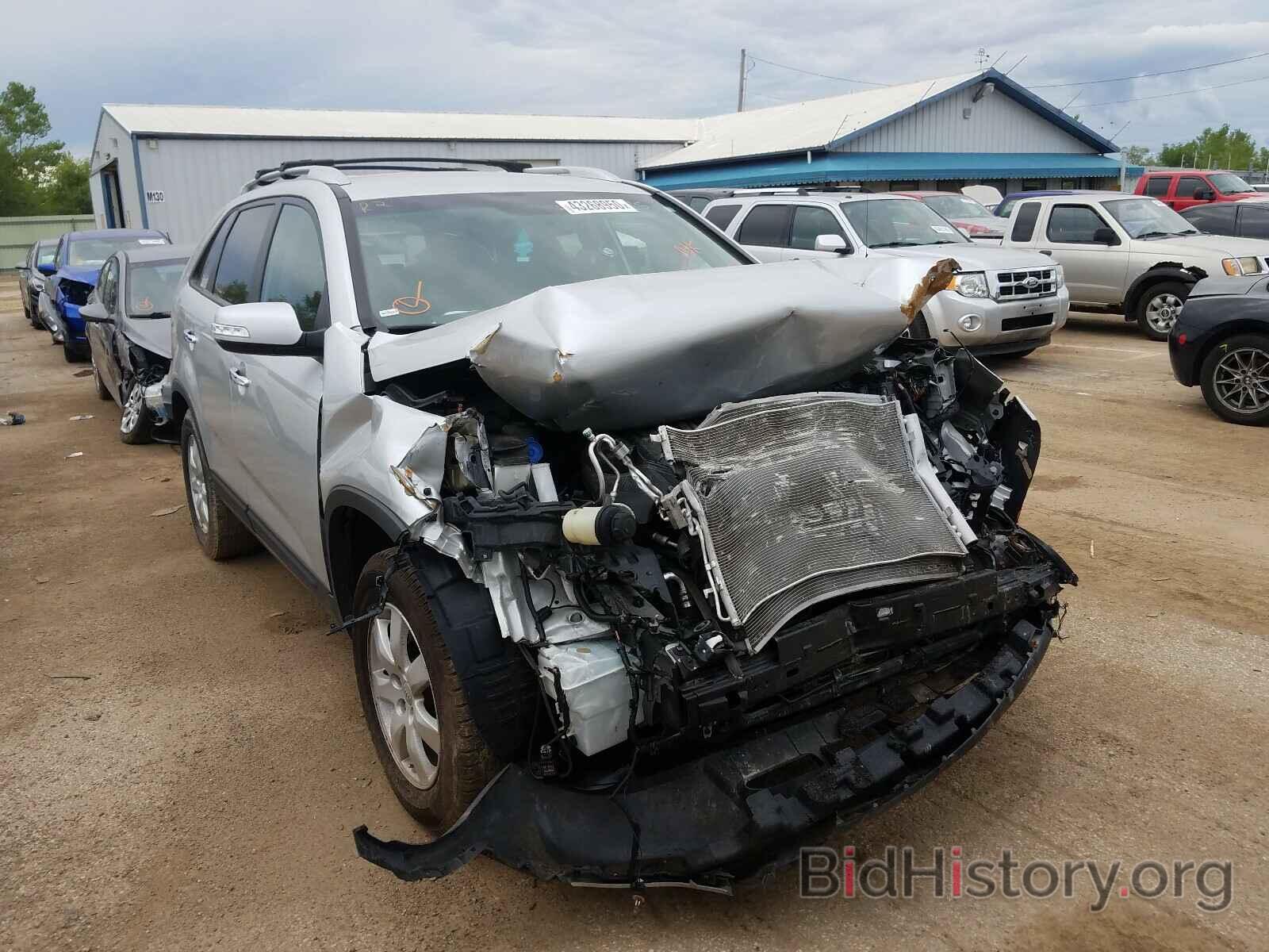 Photo 5XYKT3A69CG284103 - KIA SORENTO 2012