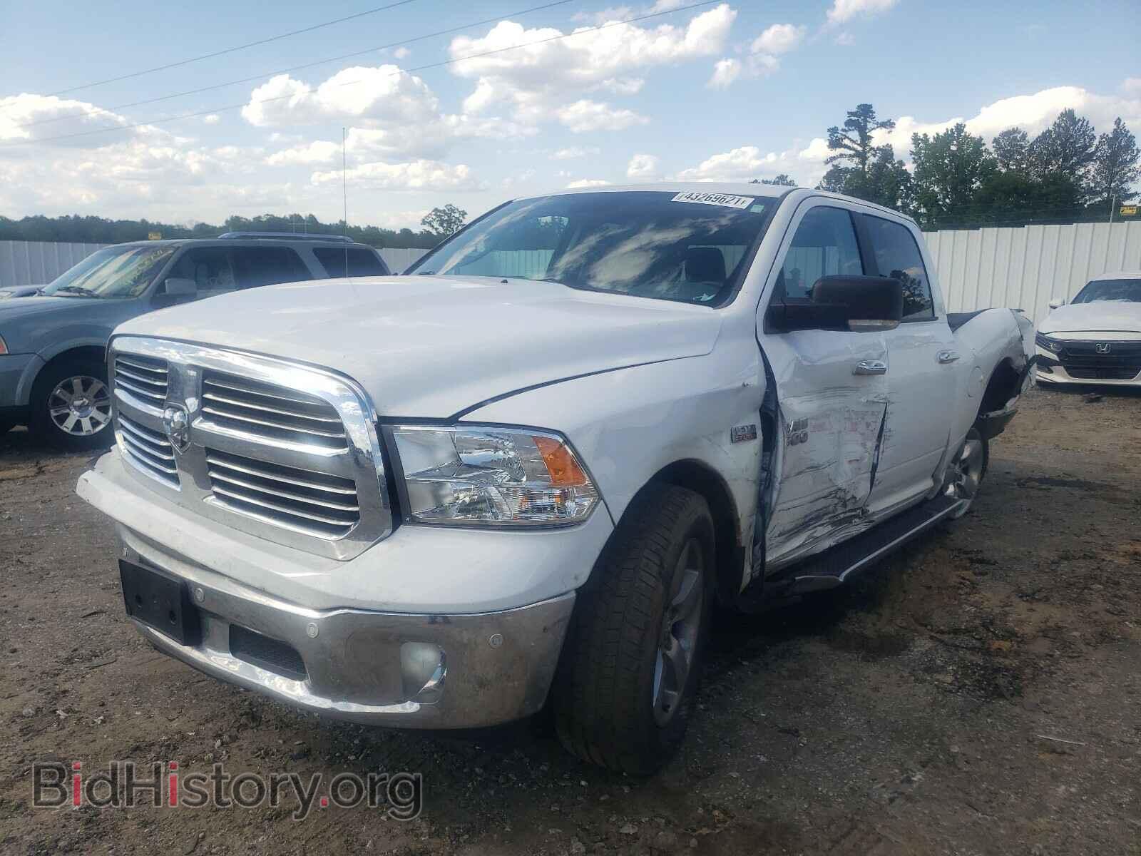 2015 RAM 1500 - VIN: 1C6RR6LTXFS582330 - Photo 2