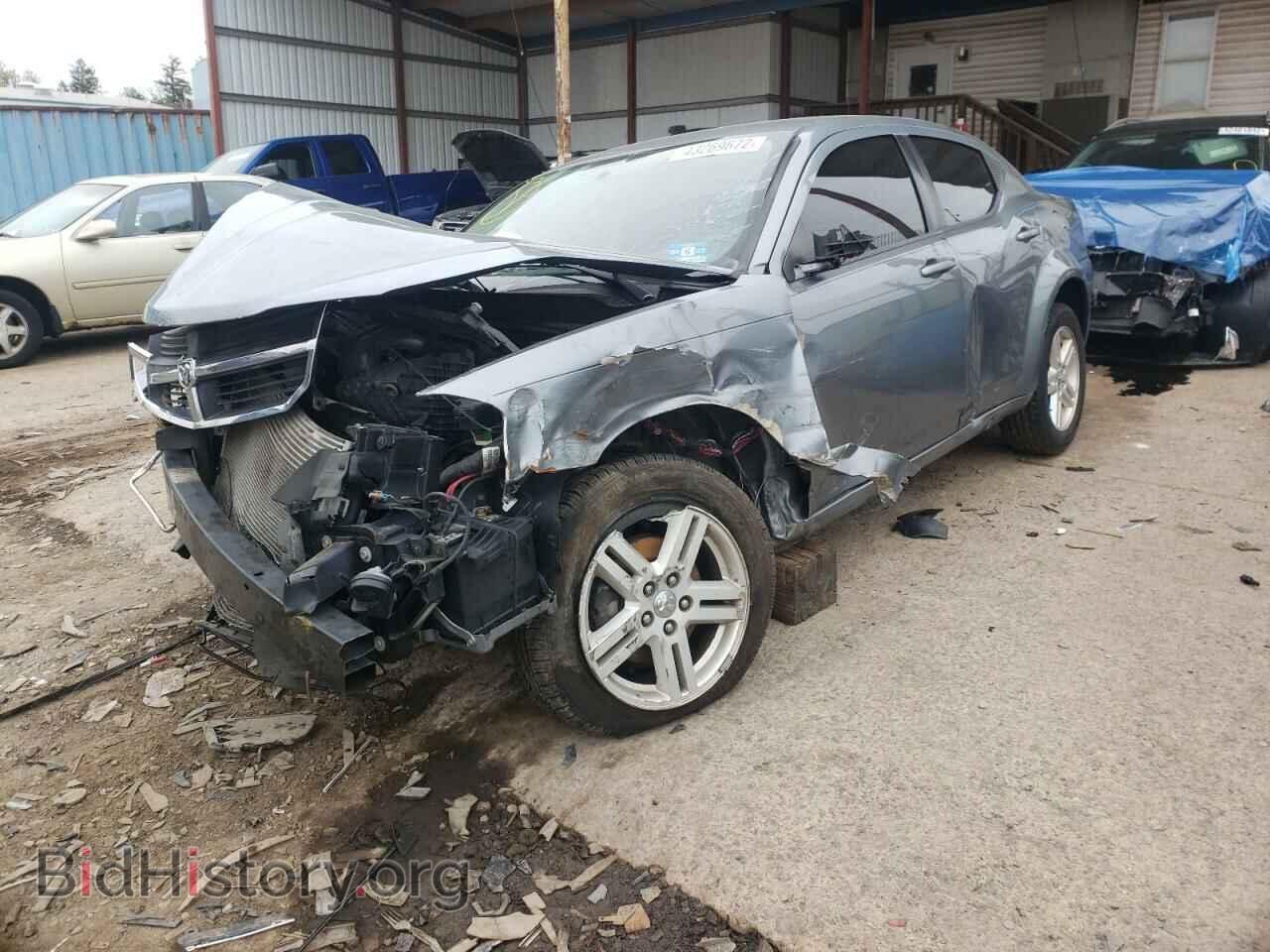 2010 DODGE AVENGER - VIN: 1B3CC1FB5AN201532 - Photo 2