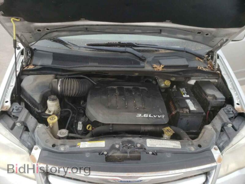 2011 Chrysler MINIVAN (VIN 2A4RR5DG8BR719730) — фото 12 из 13