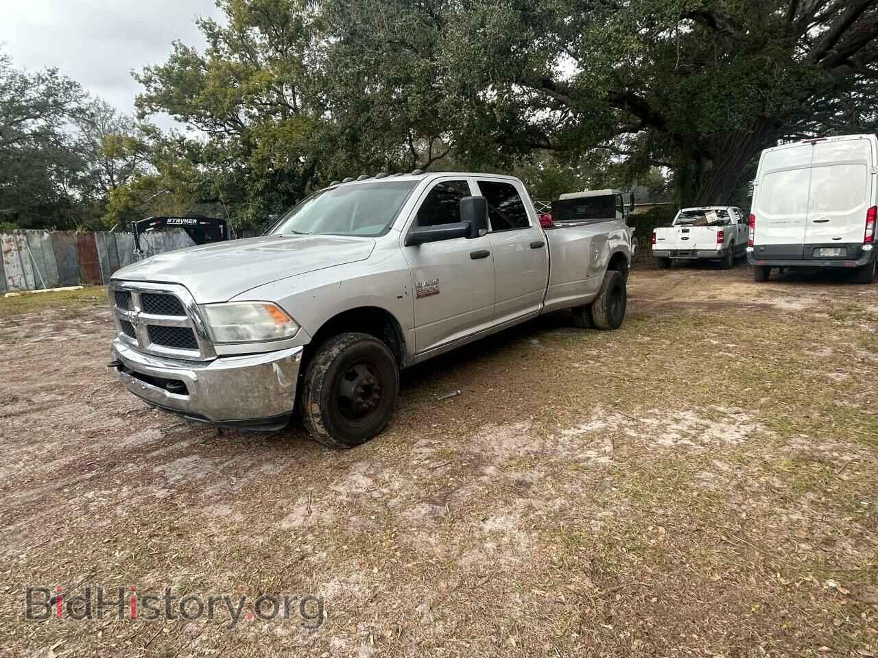 2014 RAM All Models - VIN: 3C63RPGLXEG108065 - Фото 2