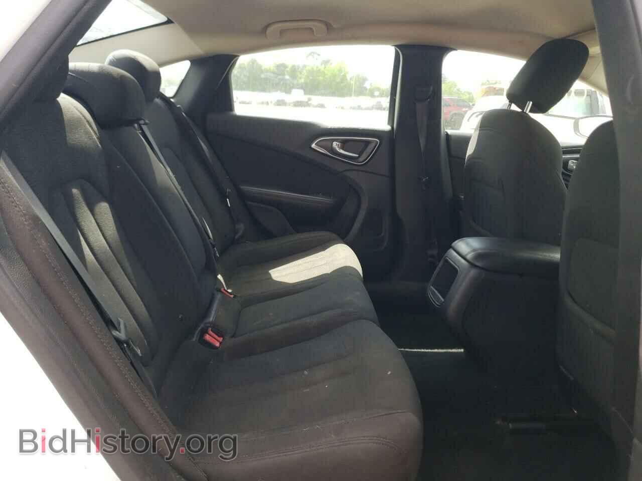 2015 CHRYSLER 200 - VIN: 1C3CCCAB3FN752801 - Фото 6