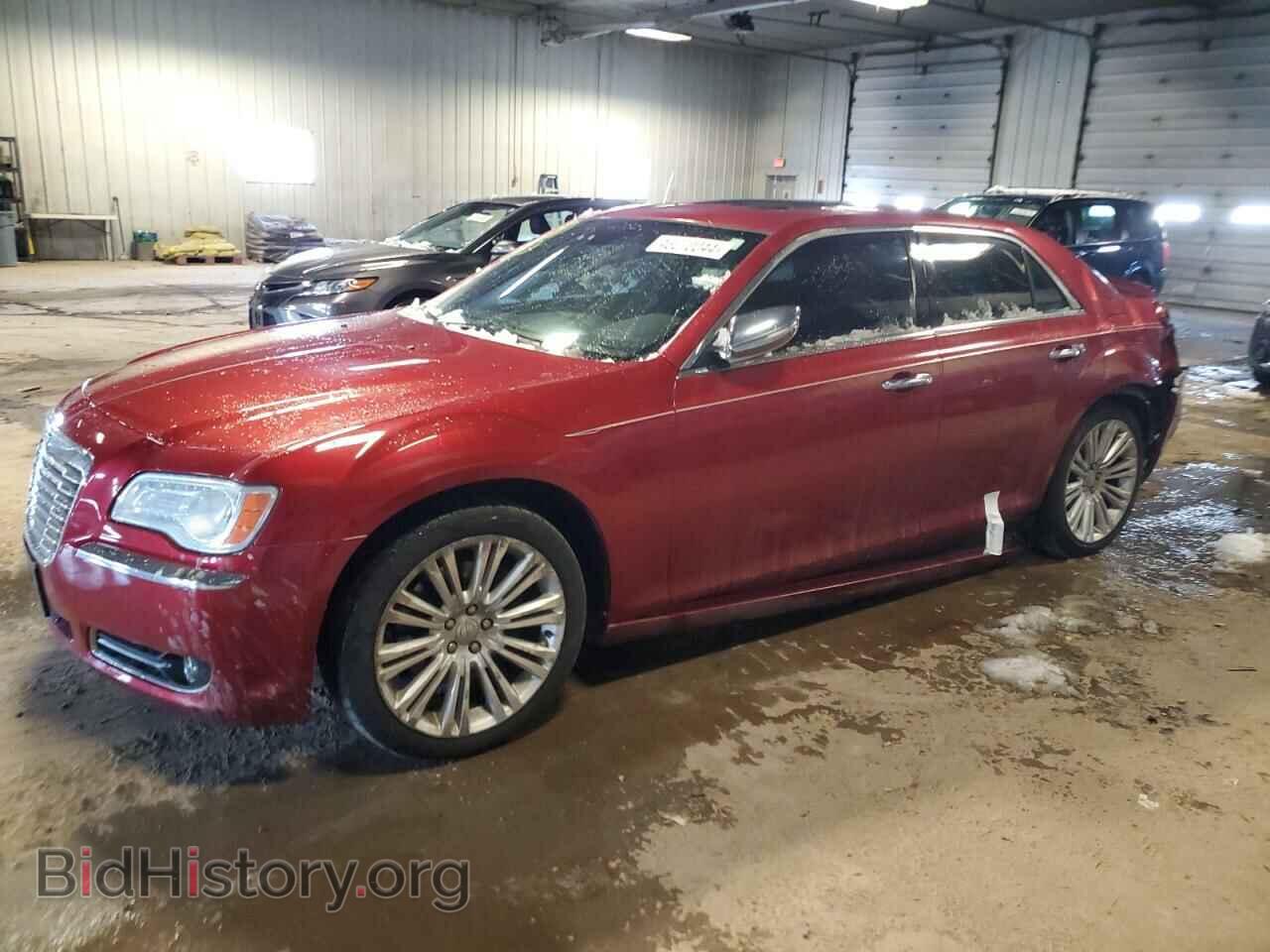Photo 2C3CA6CT4BH564563 - CHRYSLER 300 2011