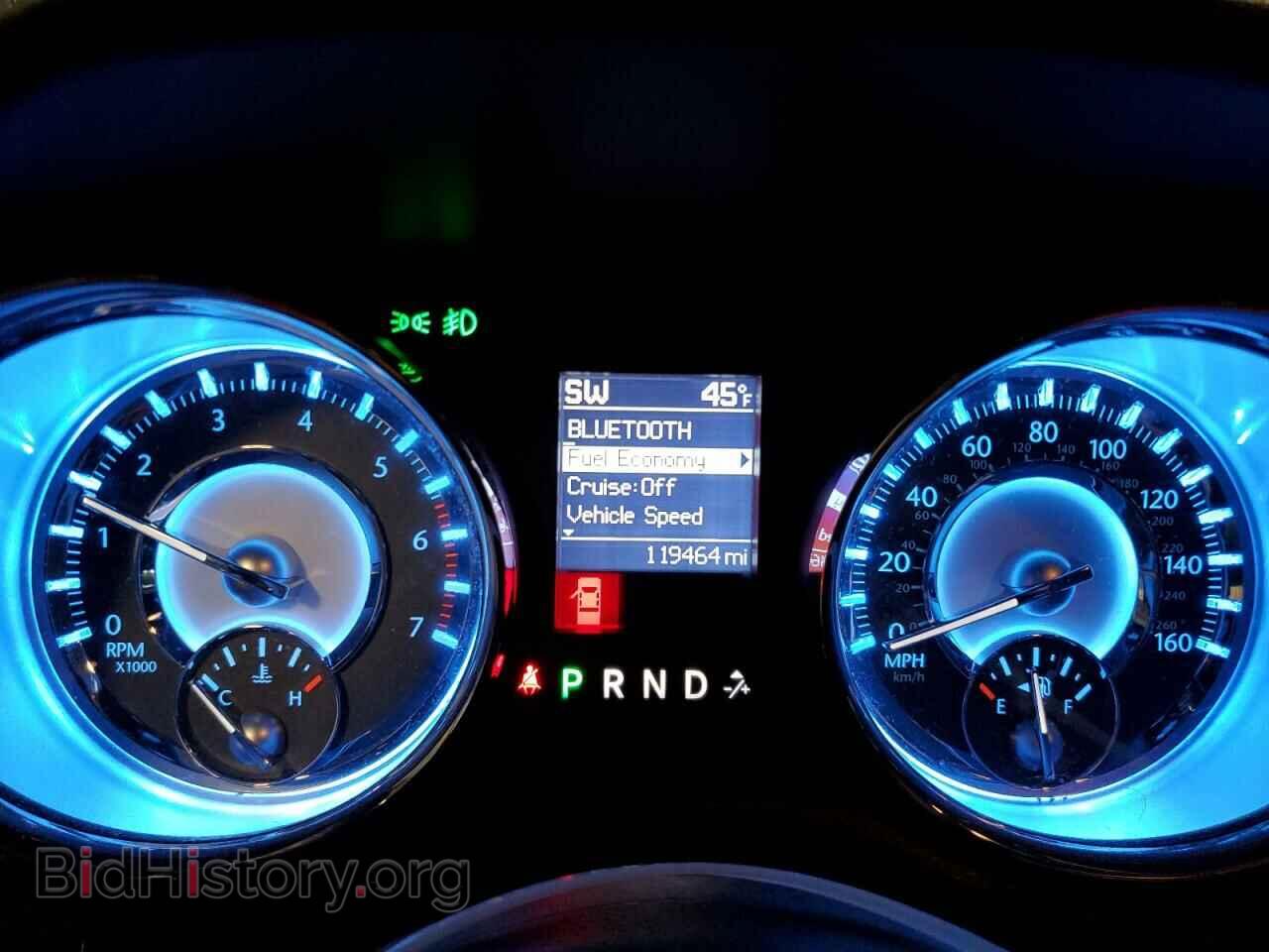 2011 CHRYSLER 300 - VIN: 2C3CA6CT4BH564563 - Фото 9