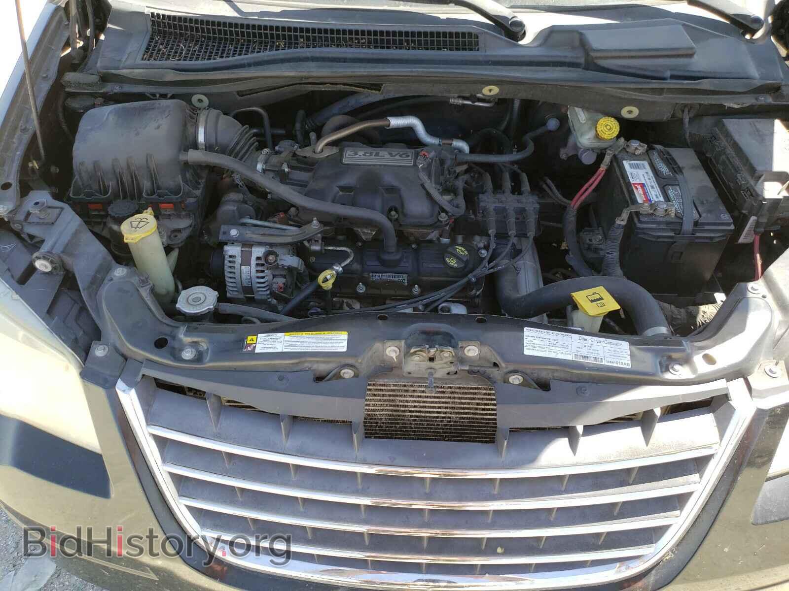 2008 CHRYSLER MINIVAN - VIN: 2A8HR54P88R723411 - Фото 7
