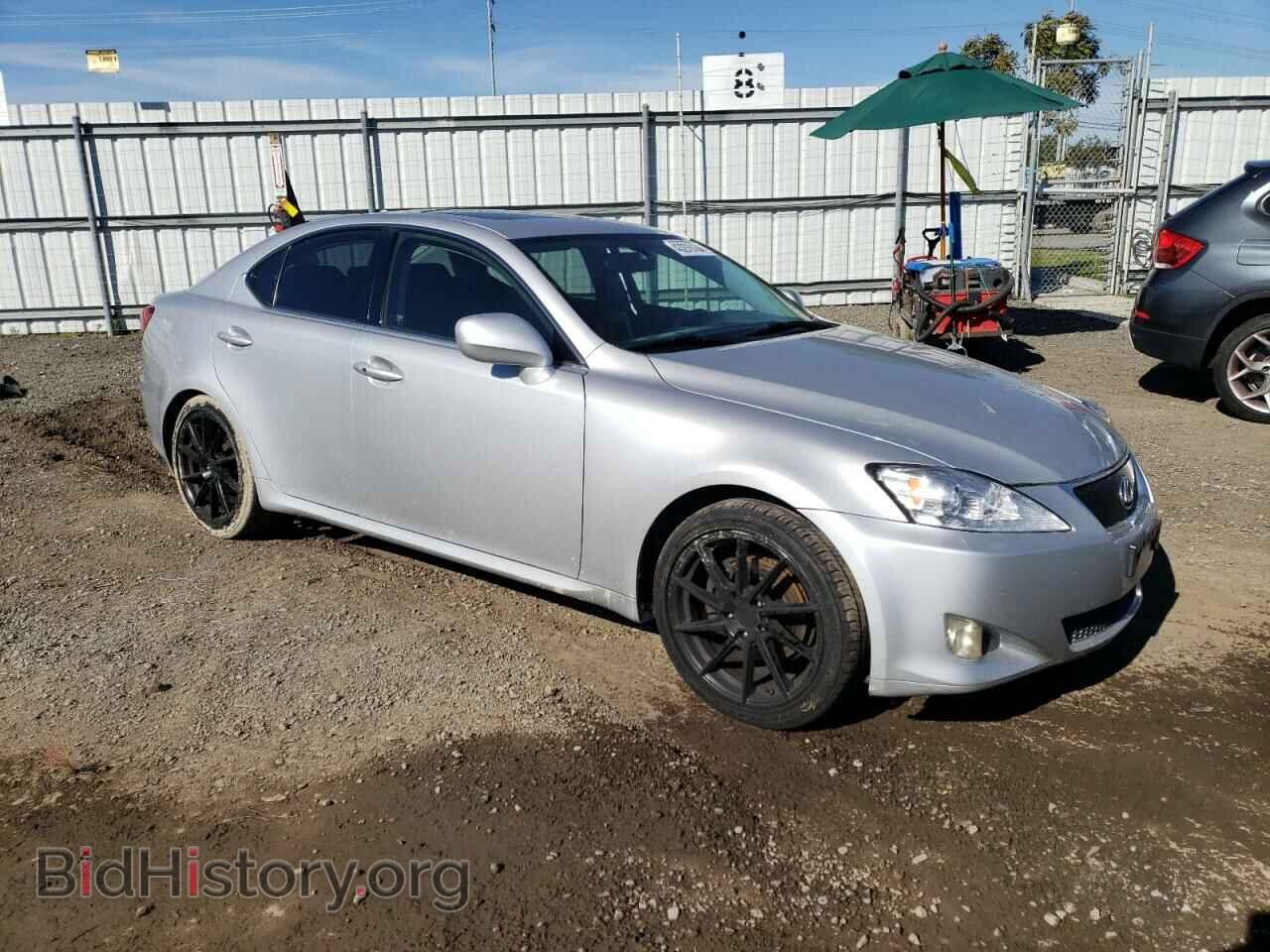 2007 LEXUS IS - VIN: JTHBK262672038482 - Photo 4