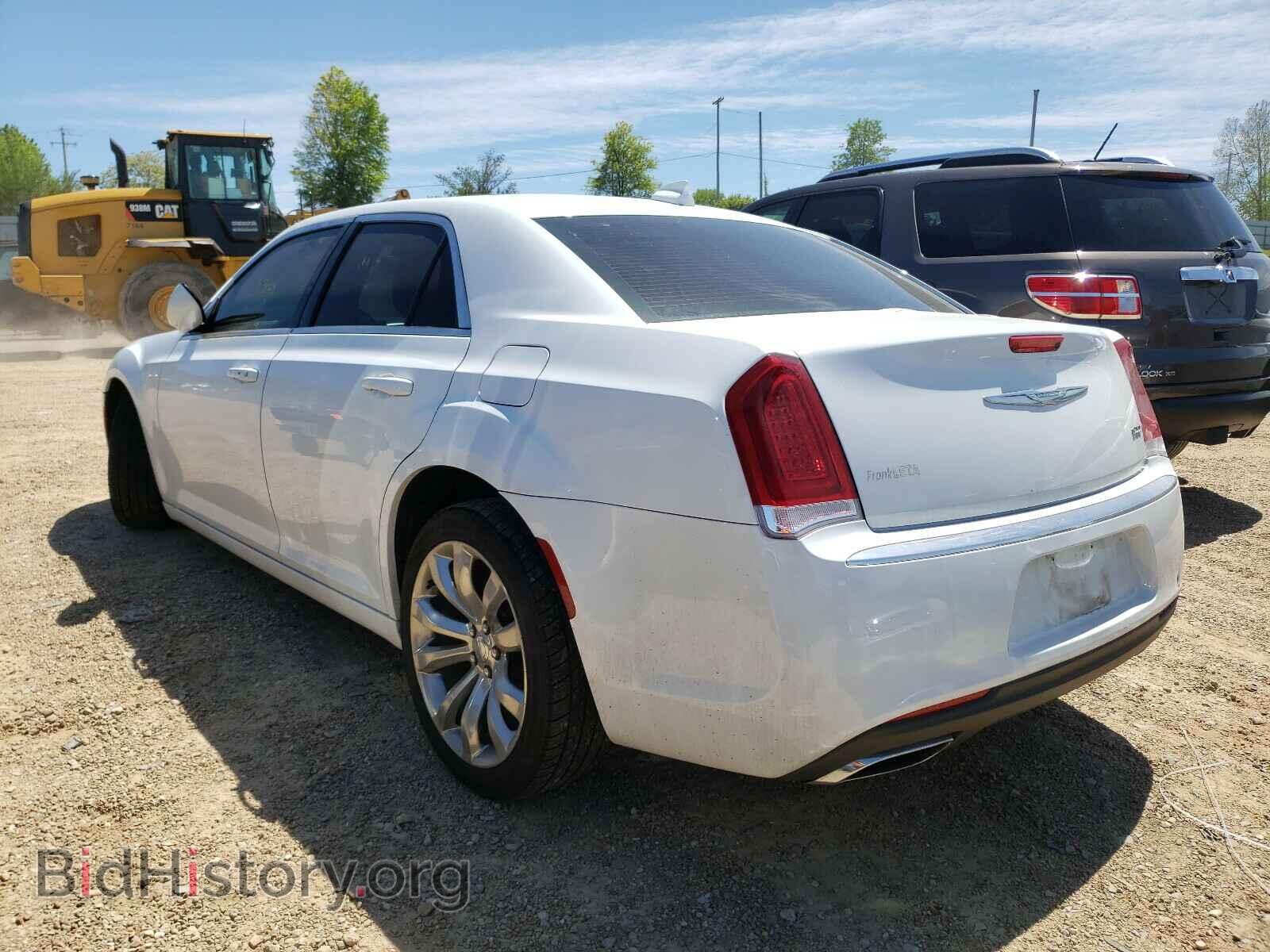 2017 CHRYSLER 300 - VIN: 2C3CCAAG5HH577642 - Фото 3