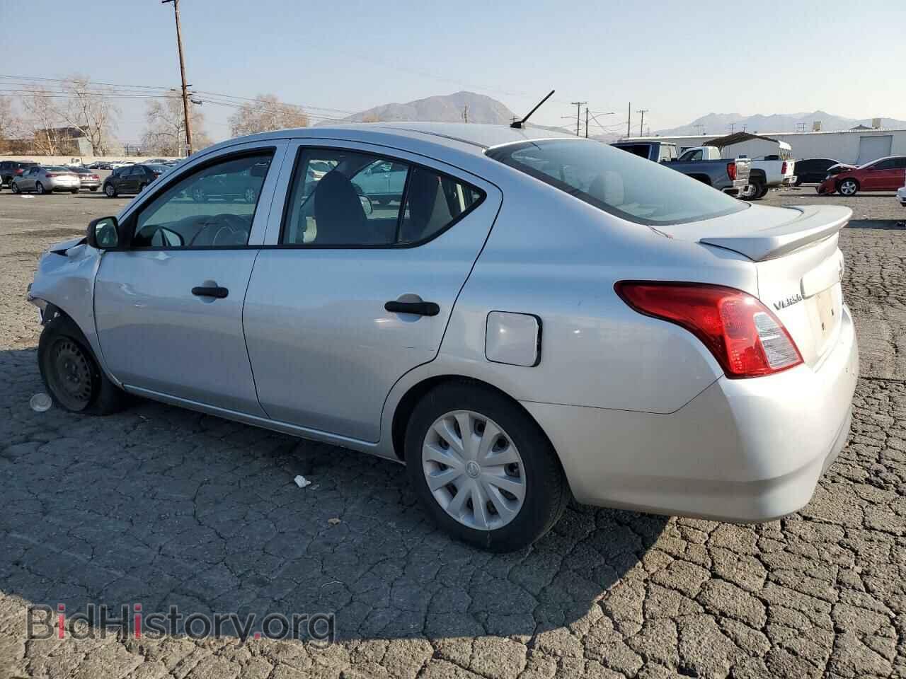 2015 NISSAN VERSA - VIN: 3N1CN7AP5FL801573 - Фото 2