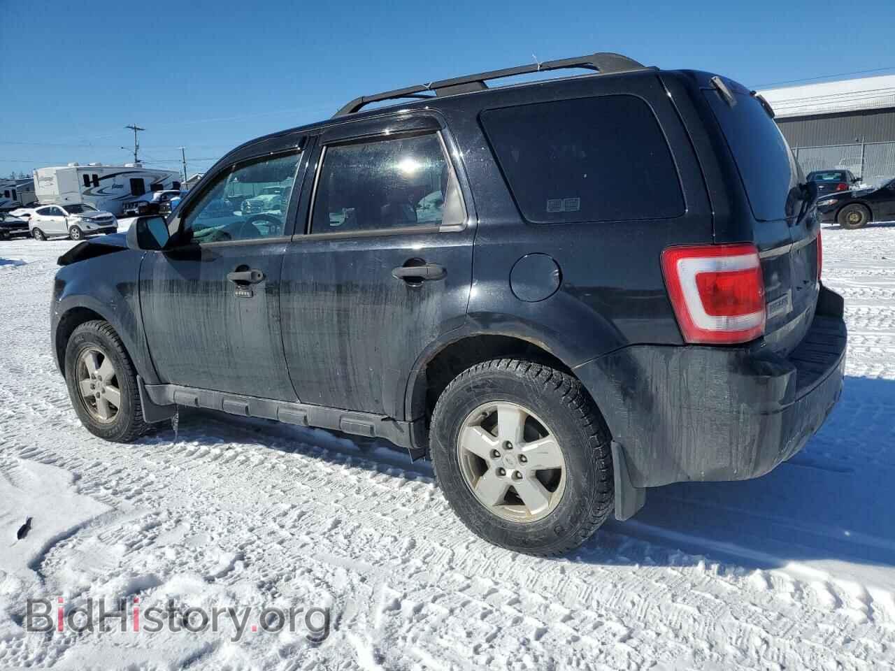 2011 FORD ESCAPE - VIN: 1FMCU9DG6BKB06937 - Фото 2