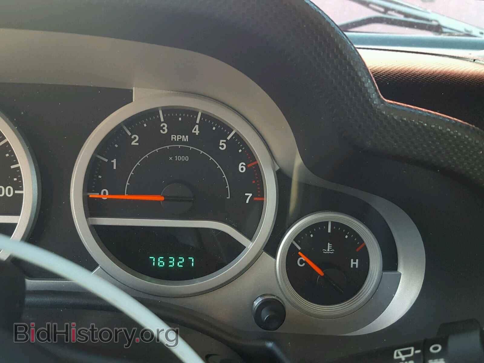 2010 JEEP WRANGLER - VIN: 1J4AA2D14AL135895 - Фото 8