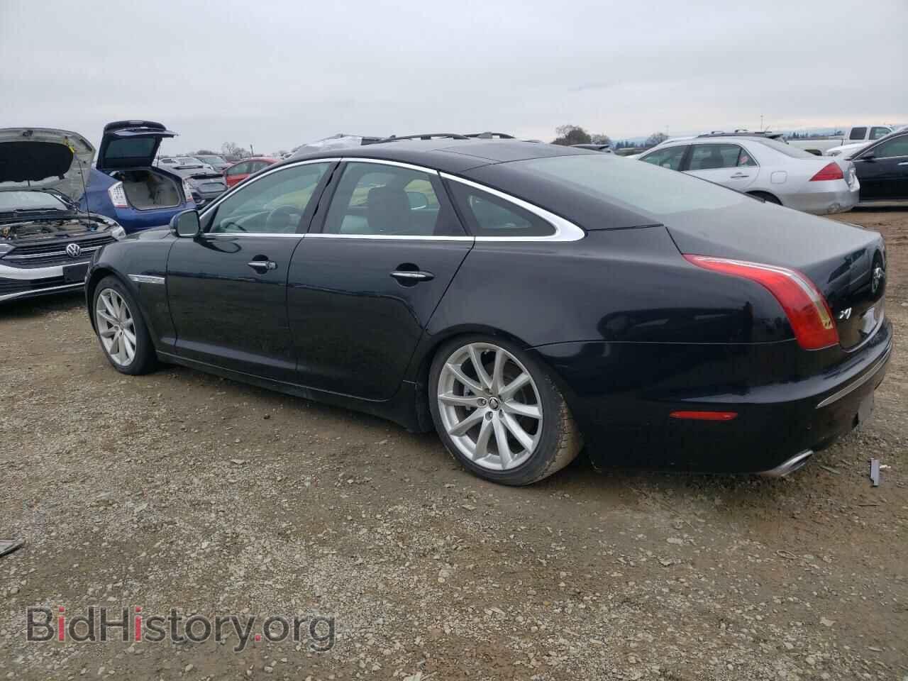 2011 JAGUAR XJ - VIN: SAJWA1CB8BLV10089 - Фото 2