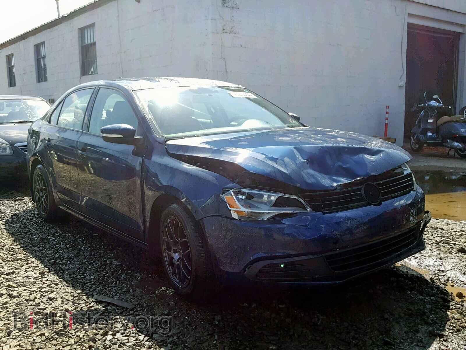 Фотография 3VWD17AJ5EM395020 - VOLKSWAGEN JETTA 2014