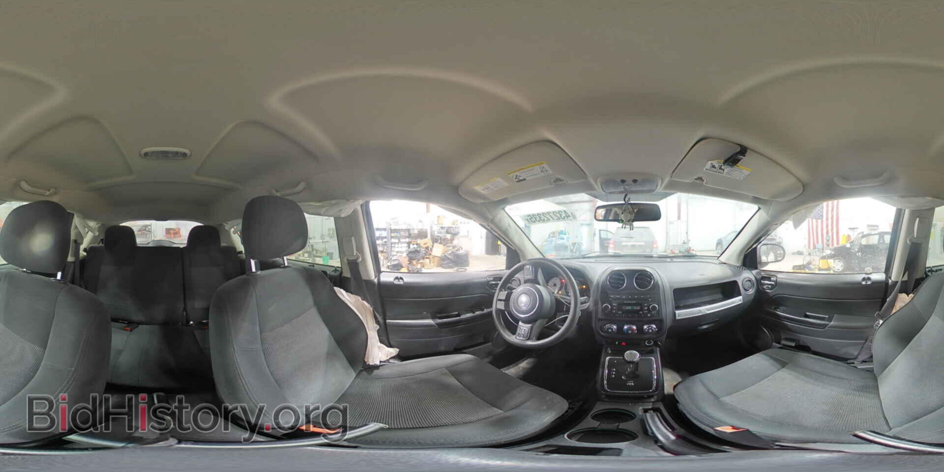 2016 JEEP COMPASS - VIN: 1C4NJDBB8GD518384 - Фото 13