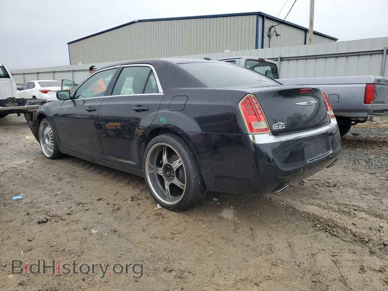2012 CHRYSLER 300 - VIN: 2C3CCAAG5CH104963 - Photo 2